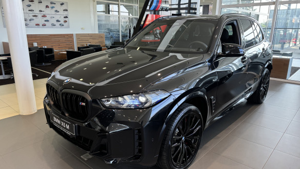 BMW X5 M60i xDrive 